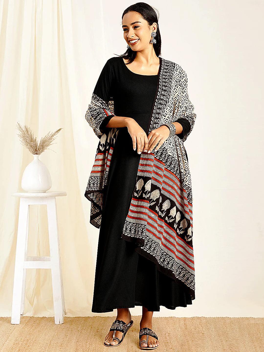 BLACK RAYON SOLID KURTA WITH DUPATTA 